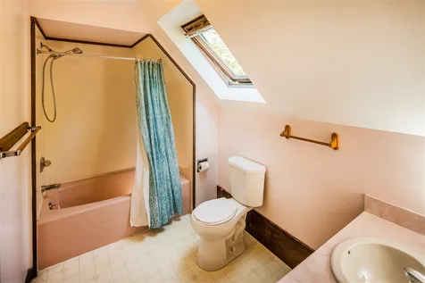 1662 Route 100 Pittsfield VT 05762