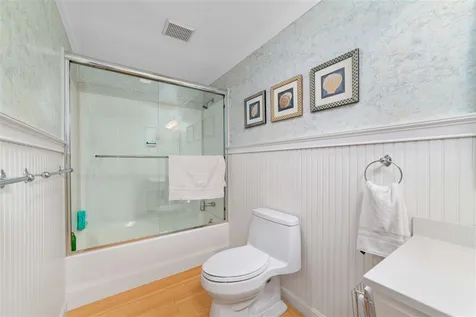 190 Kings Highway Hampton NH 03842
