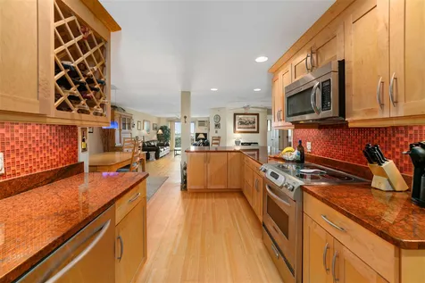 190 Kings Highway Hampton NH 03842