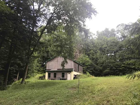 27 Cross Road West Windsor VT 05089