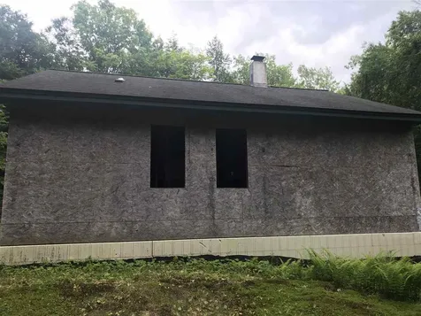 27 Cross Road West Windsor VT 05089