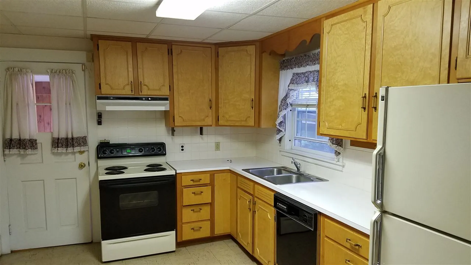 92 School Street Lebanon NH 03766