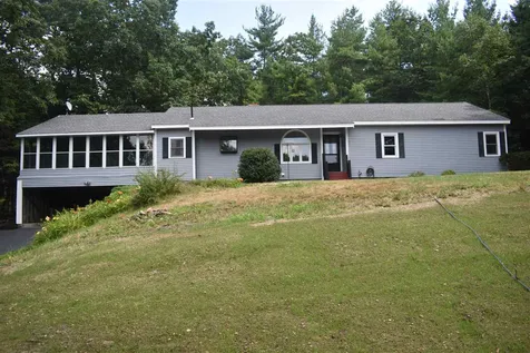 25 Windsor Boulevard Londonderry NH 03053