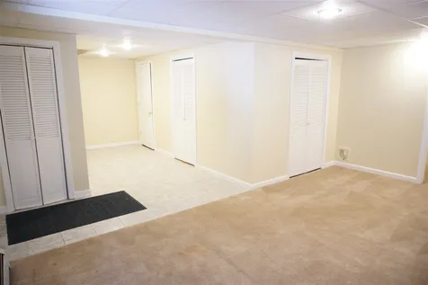 25 Windsor Boulevard Londonderry NH 03053
