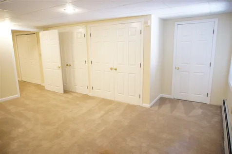 25 Windsor Boulevard Londonderry NH 03053