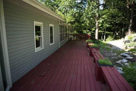 25 Windsor Boulevard Londonderry NH 03053