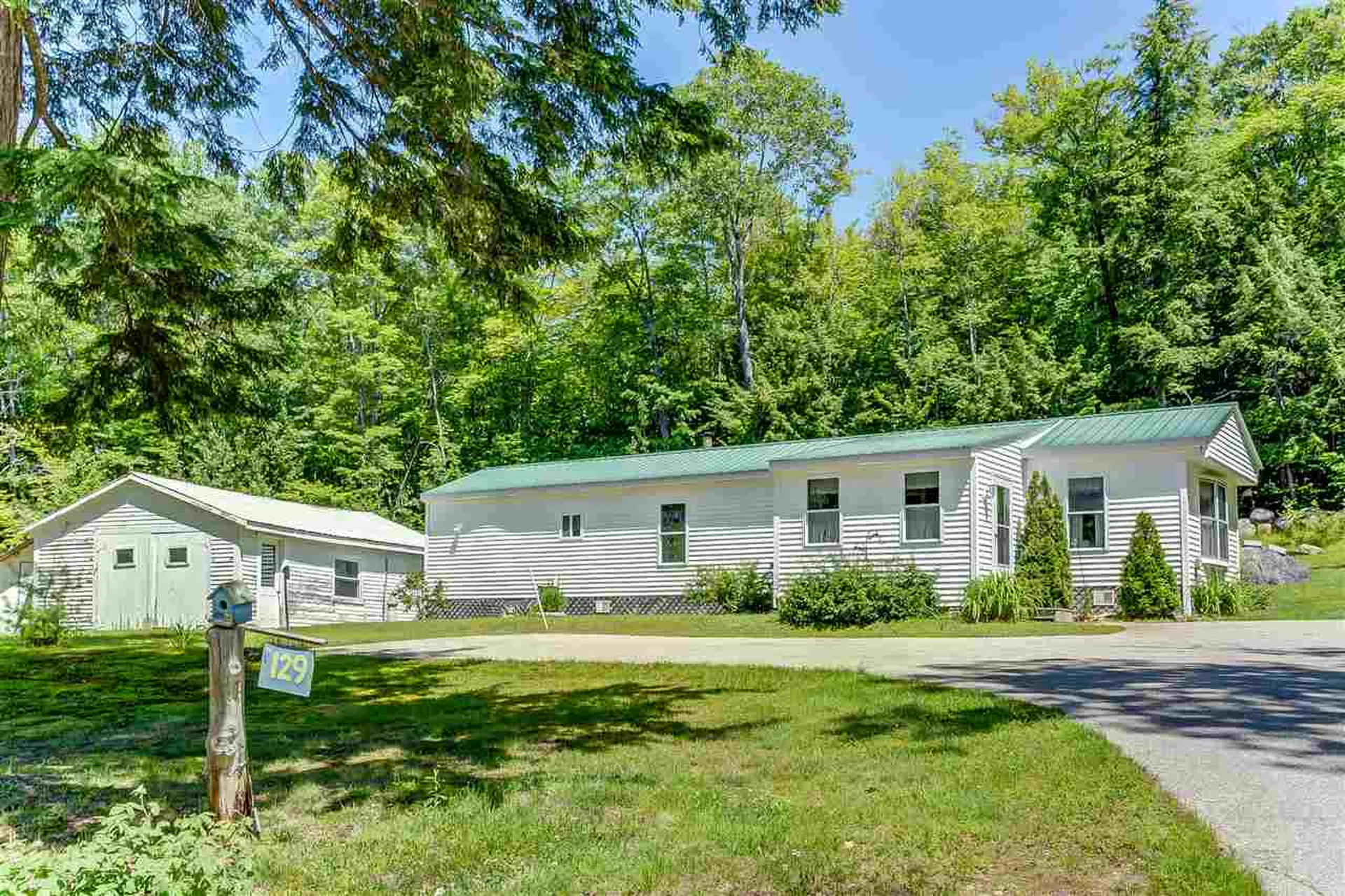 129 Mooney Hill Road Madison NH 03849