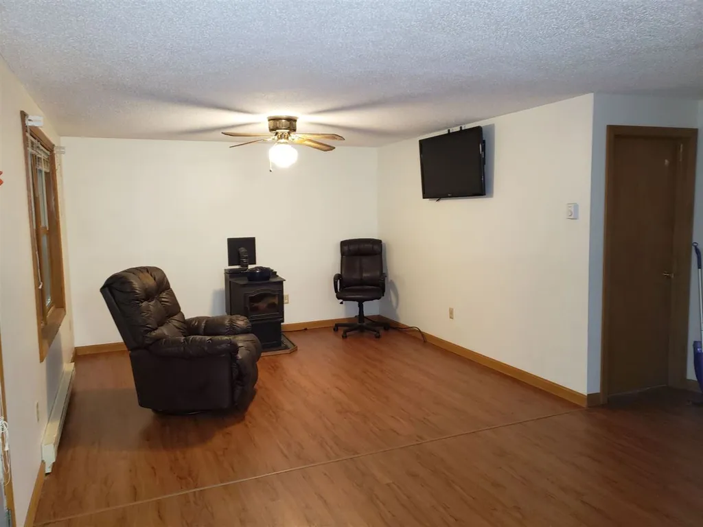 695 Tigola Trail Stoddard NH 03464