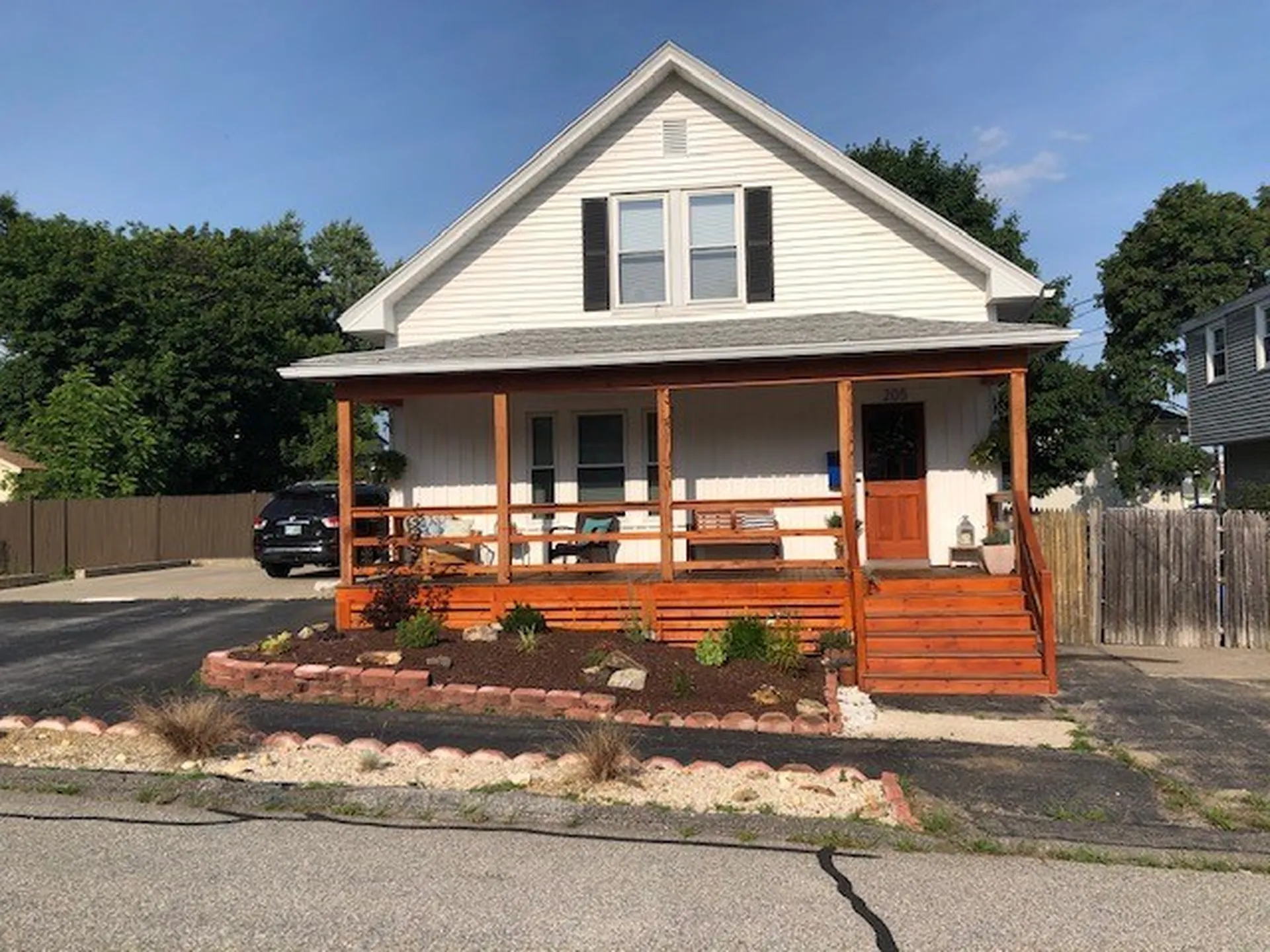 205 Morgan Street Manchester NH 03102