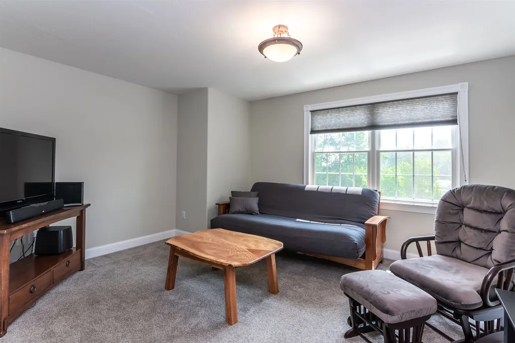 54 Diamond Drive Henniker NH 03242