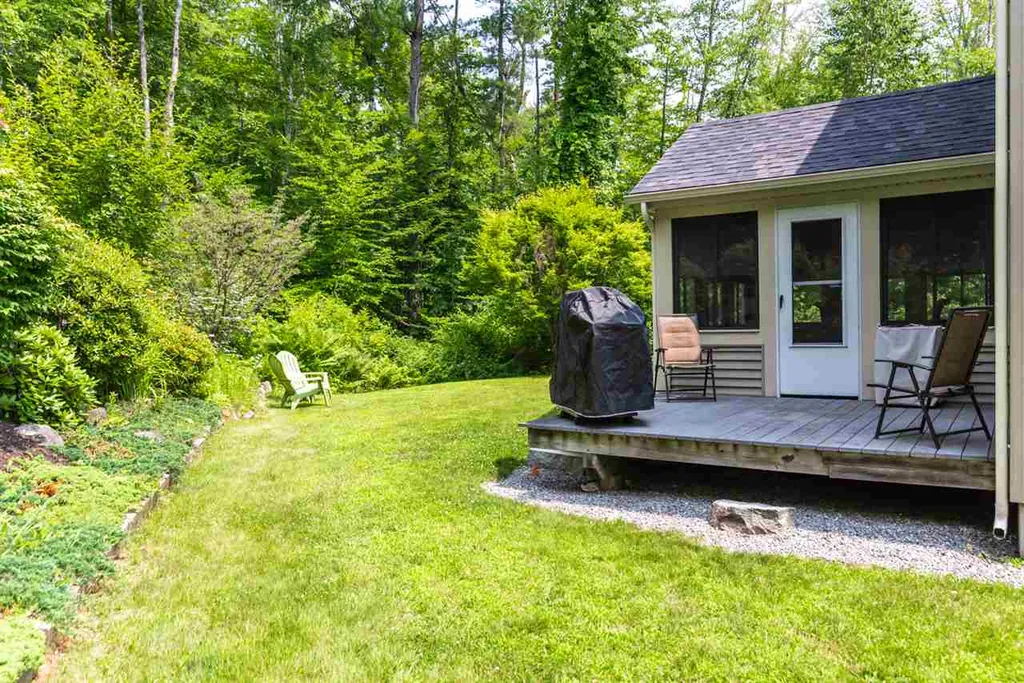 54 Diamond Drive Henniker NH 03242