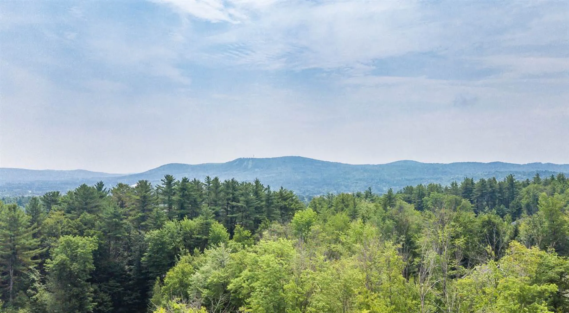 54 Diamond Drive Henniker NH 03242