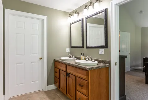 54 Diamond Drive Henniker NH 03242