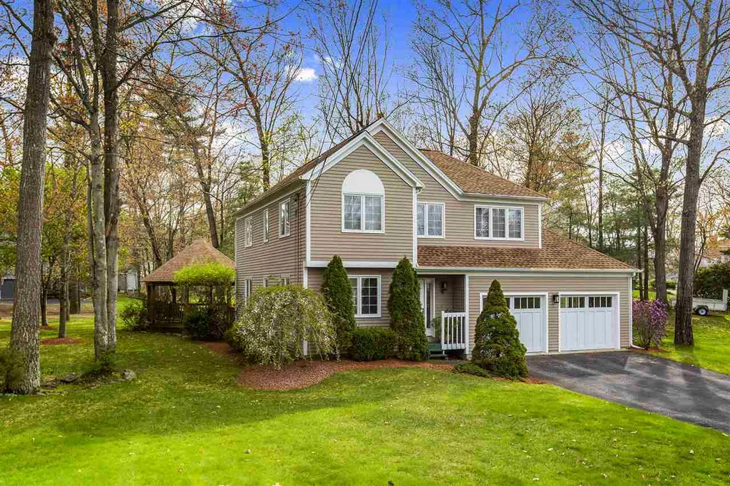 6 Bennington Road Nashua NH 03064