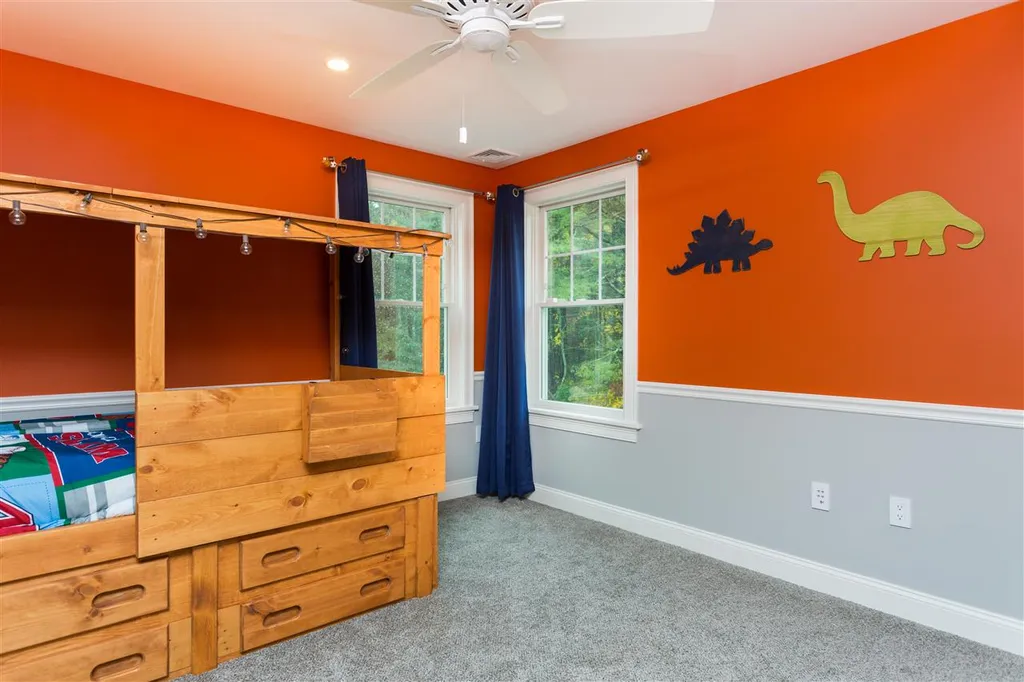 4 Ross Road Rollinsford NH 03869