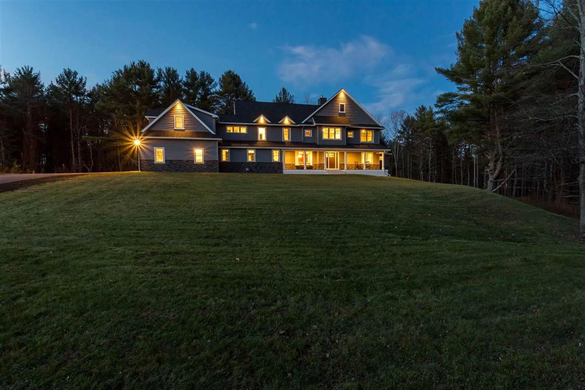4 Ross Road Rollinsford NH 03869