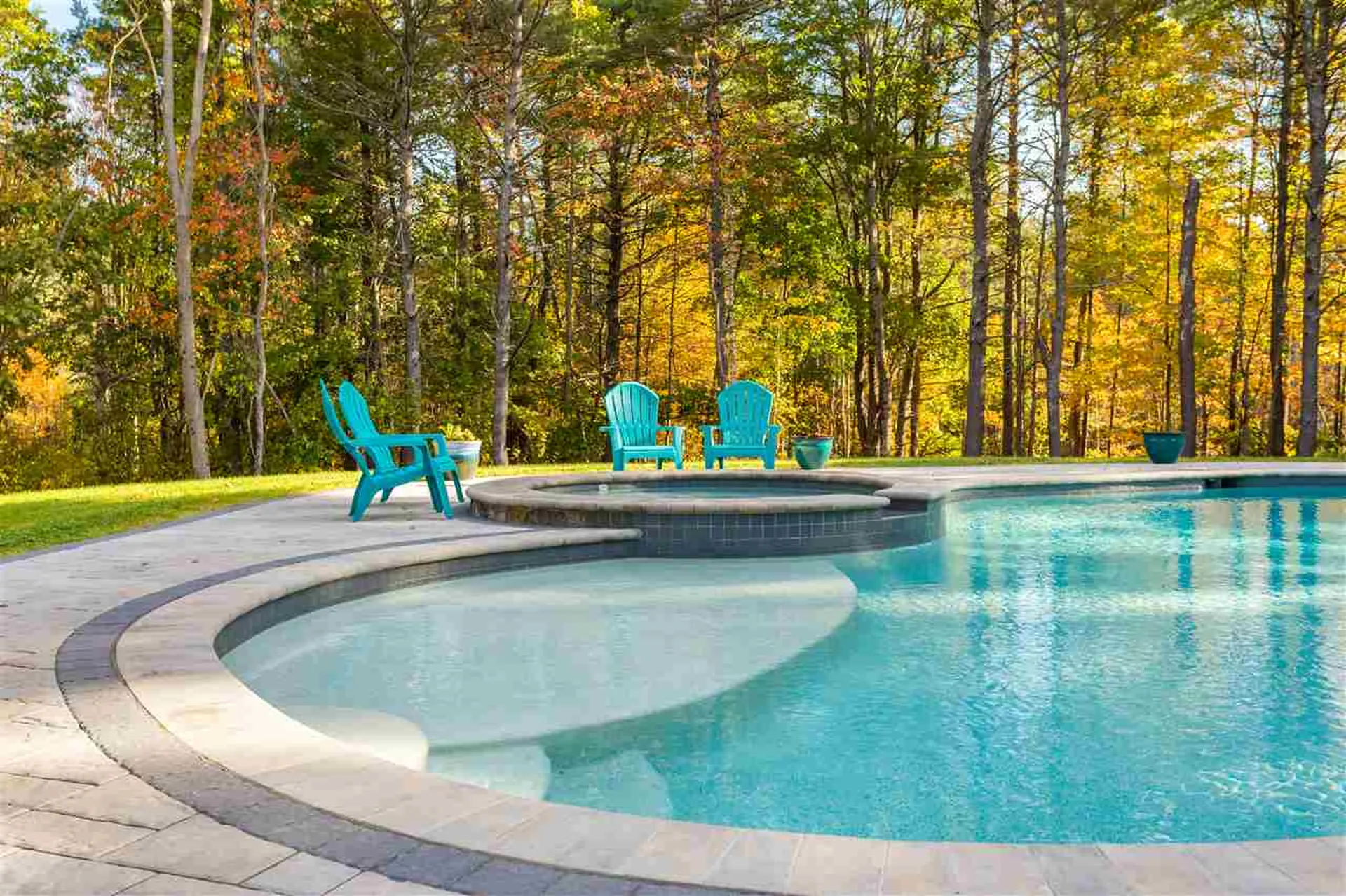 4 Ross Road Rollinsford NH 03869