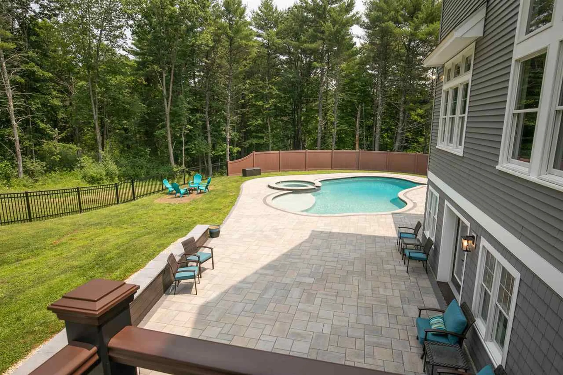 4 Ross Road Rollinsford NH 03869
