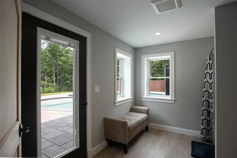 4 Ross Road Rollinsford NH 03869