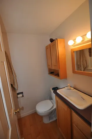 108 Shore Drive Nashua NH 03062