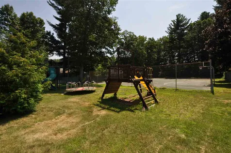 108 Shore Drive Nashua NH 03062