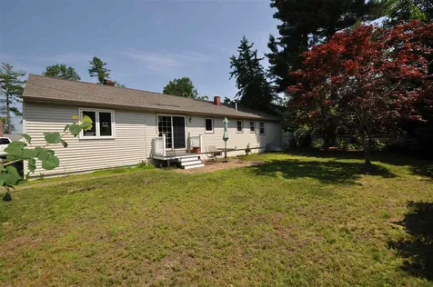 108 Shore Drive Nashua NH 03062