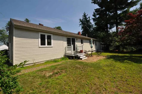 108 Shore Drive Nashua NH 03062