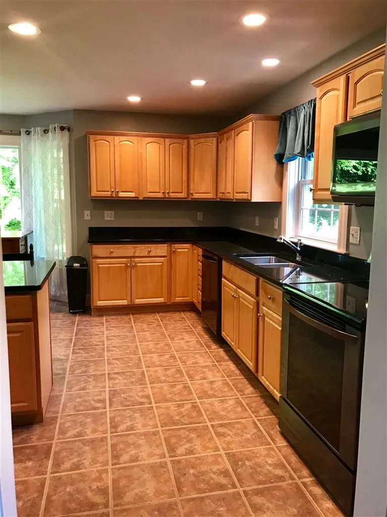 157 Province Road Gilmanton NH 03237