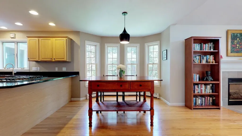 78 Oakmont Drive Concord NH 03301