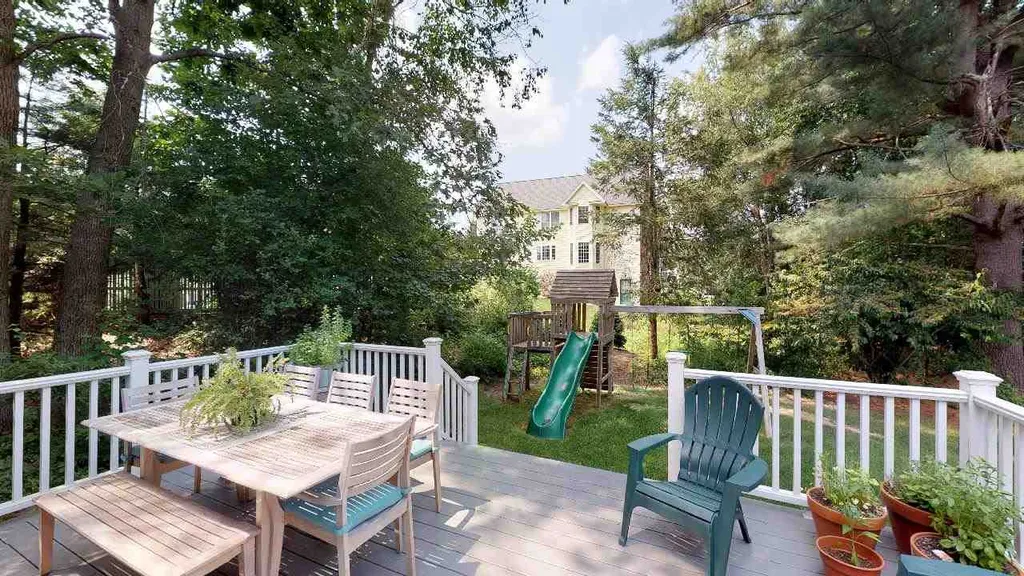 78 Oakmont Drive Concord NH 03301