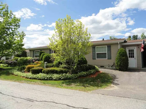 22 Magnolia Lane Belmont NH 03220