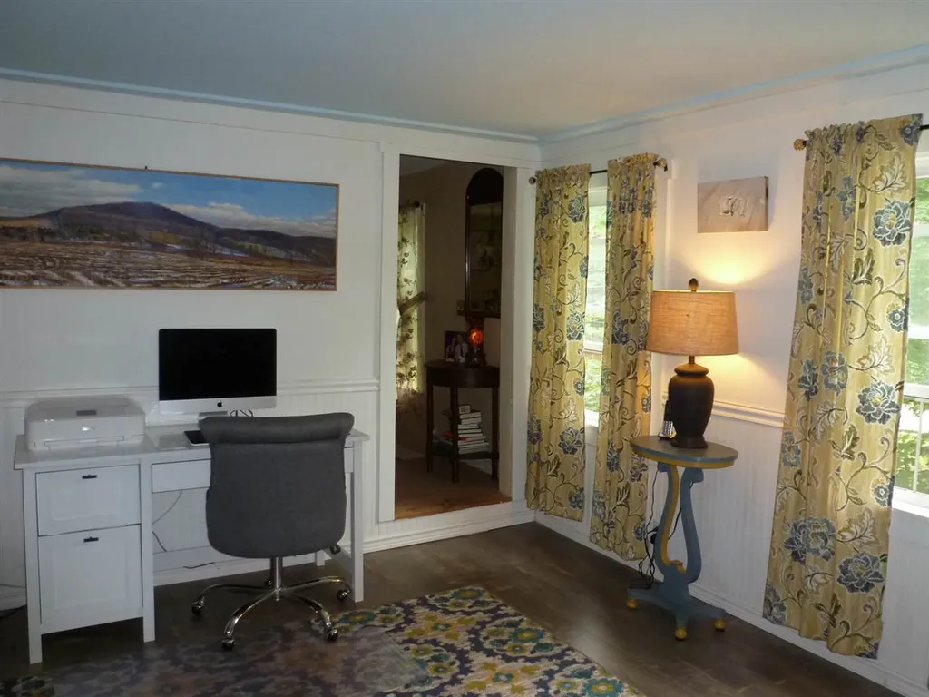 10 Number Nine Hill Road Fayston VT 05673