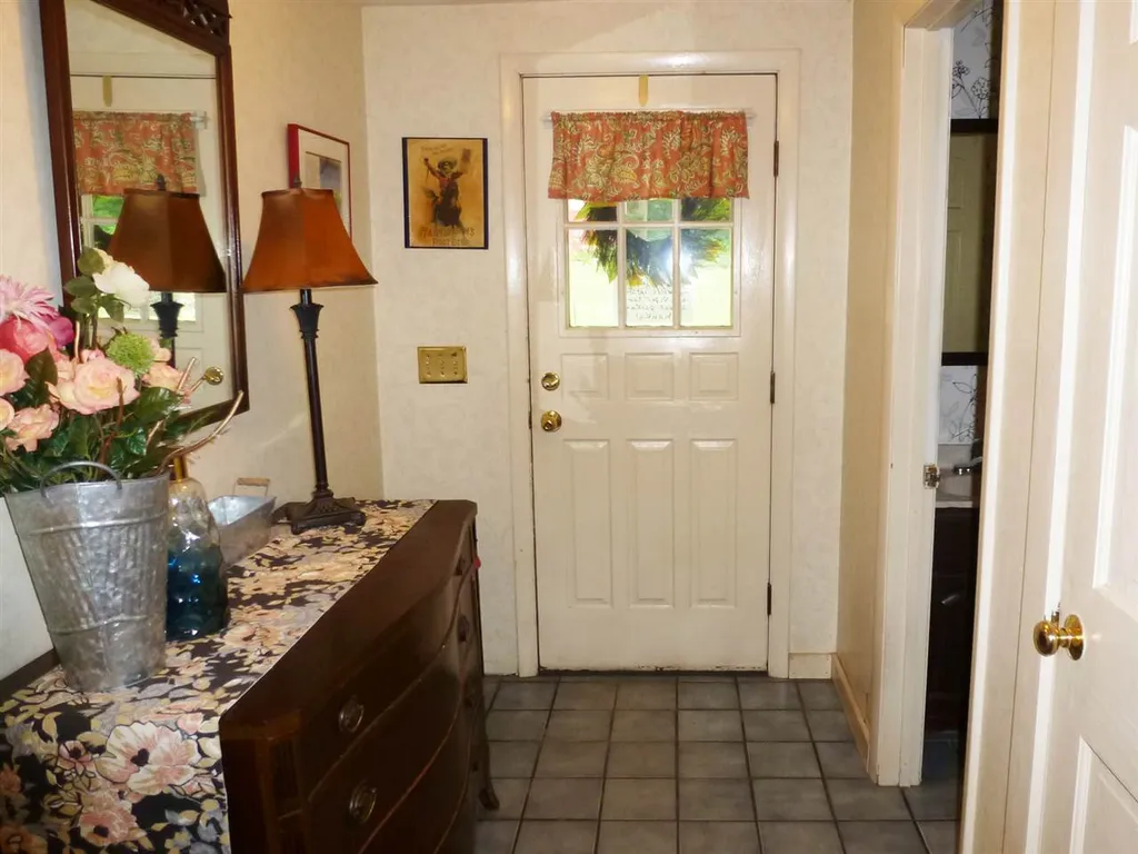 10 Number Nine Hill Road Fayston VT 05673