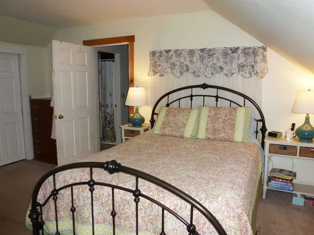 10 Number Nine Hill Road Fayston VT 05673