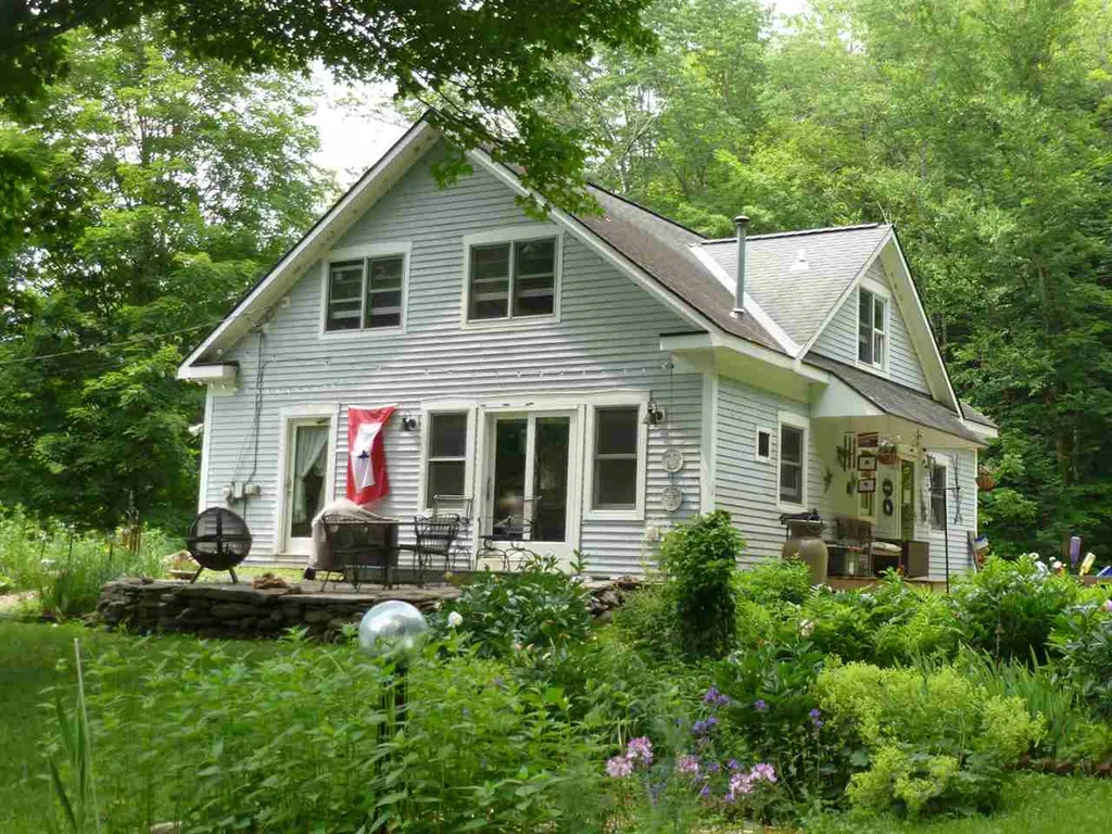 10 Number Nine Hill Road Fayston VT 05673