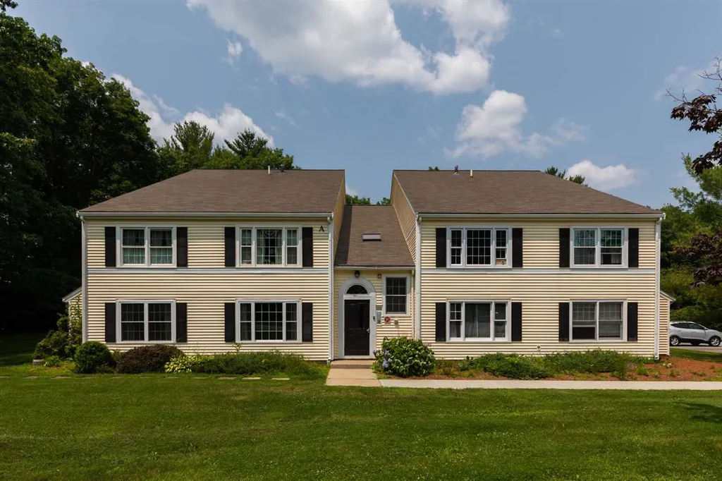 50 Brookside Drive Exeter, NH