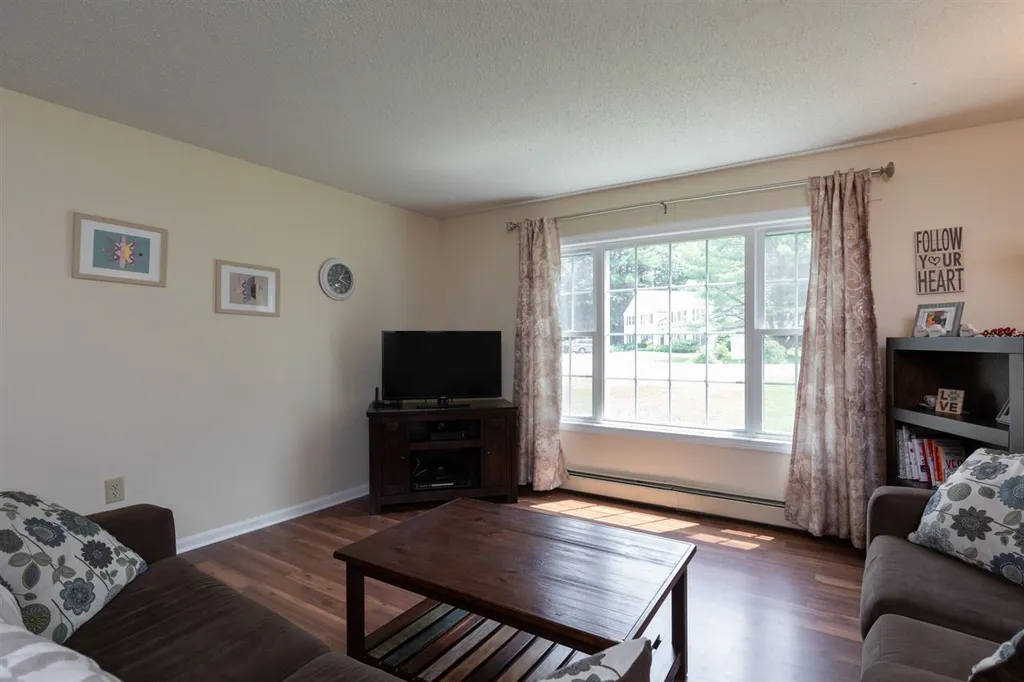 50 Brookside Drive Exeter NH 03833