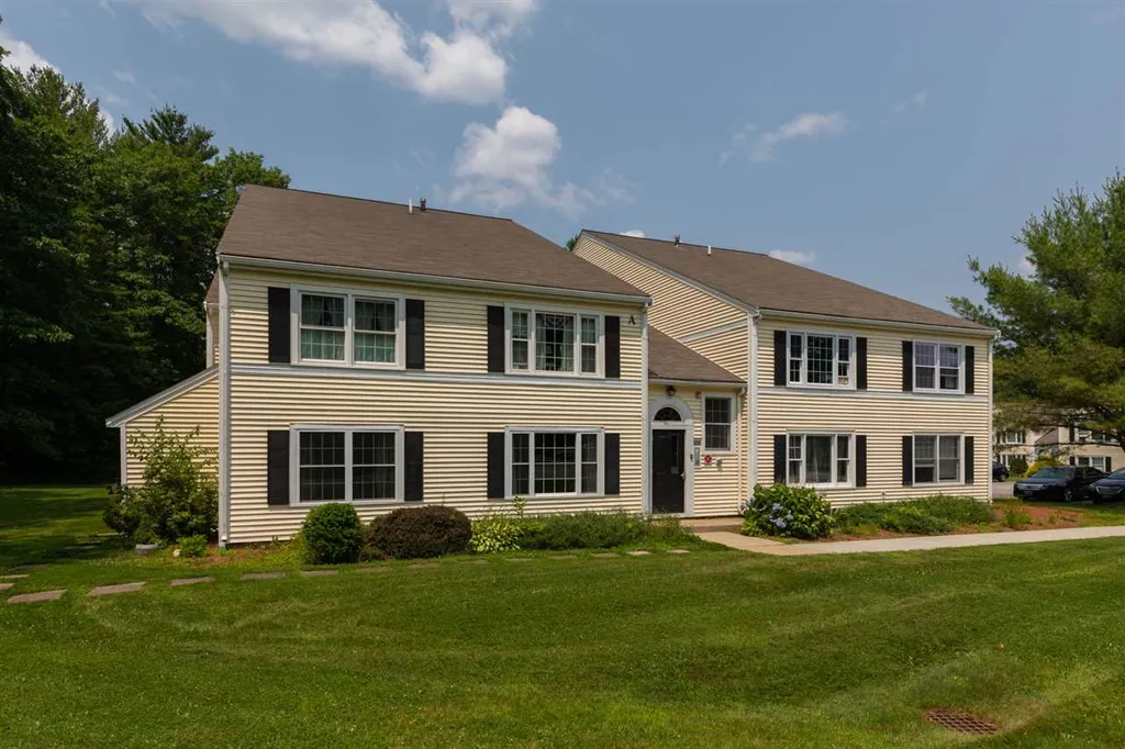 50 Brookside Drive Exeter NH 03833
