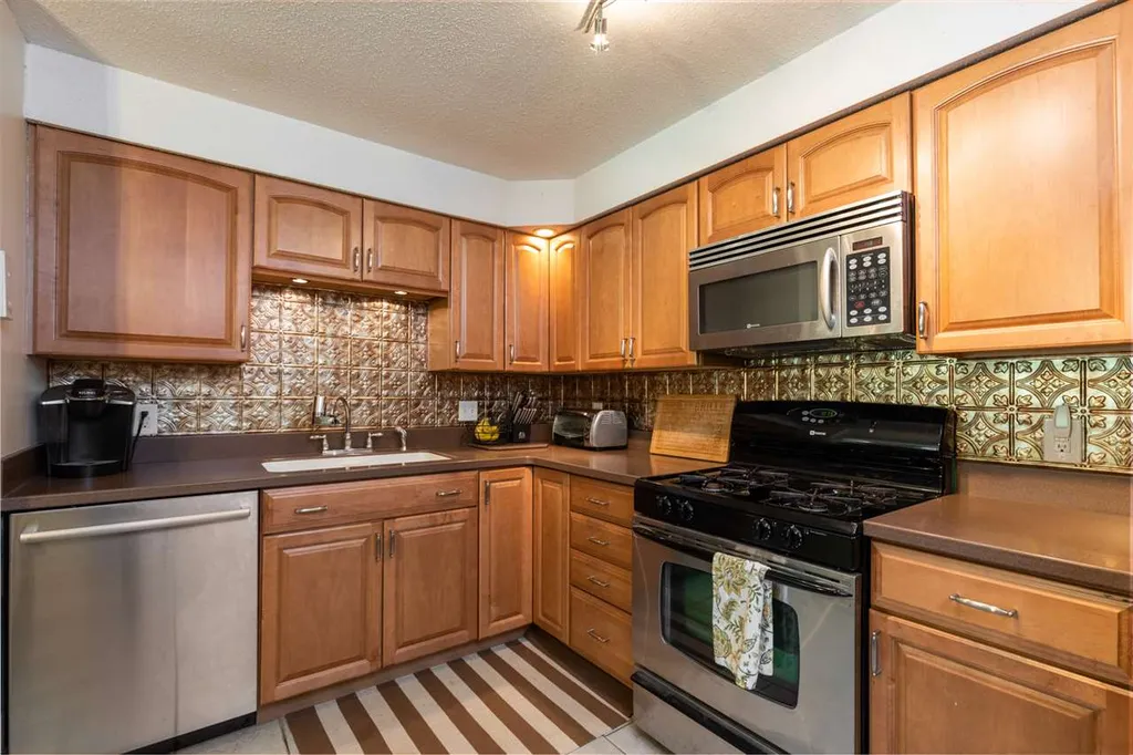 50 Brookside Drive Exeter NH 03833