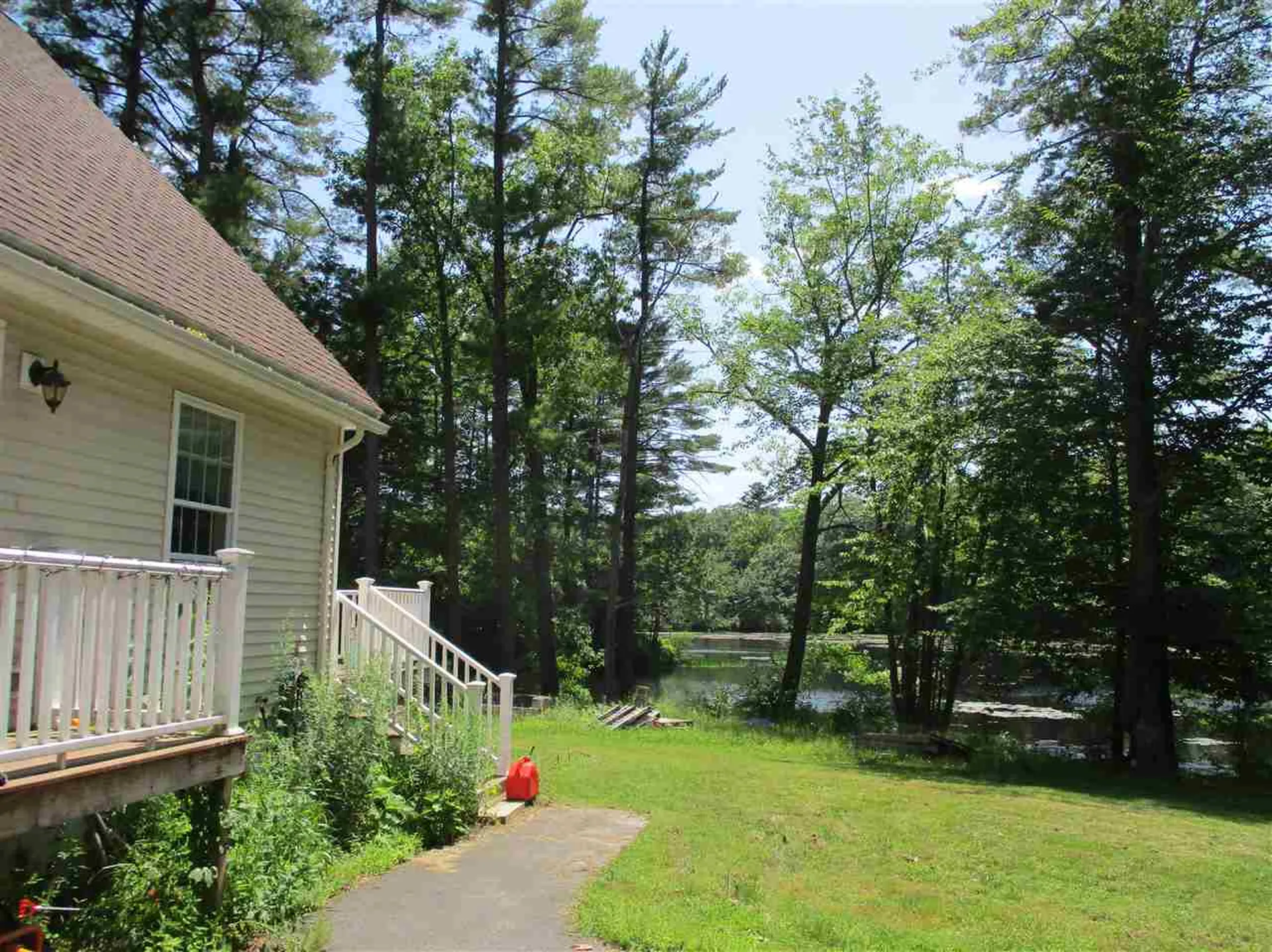 1 Hickory Lane Hampton NH 03844