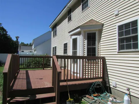 72 Nathaniel Drive Portsmouth NH 03801