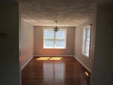 72 Nathaniel Drive Portsmouth NH 03801