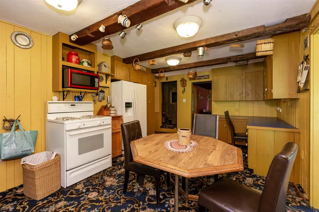 275 Franklin Road Salisbury NH 03268