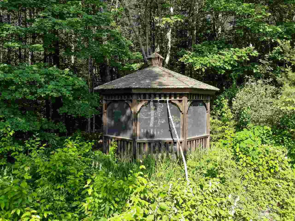 275 Franklin Road Salisbury NH 03268