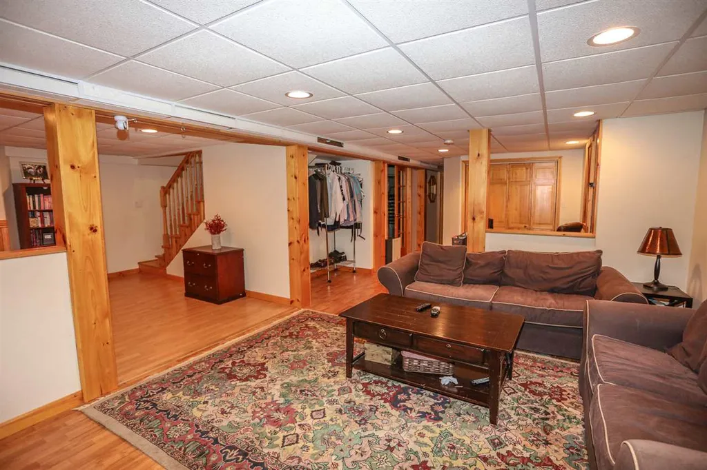 9 Bentwood Street Concord NH 03303