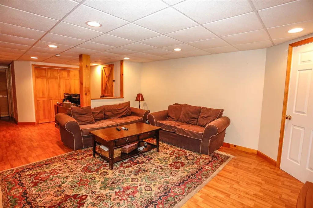 9 Bentwood Street Concord NH 03303