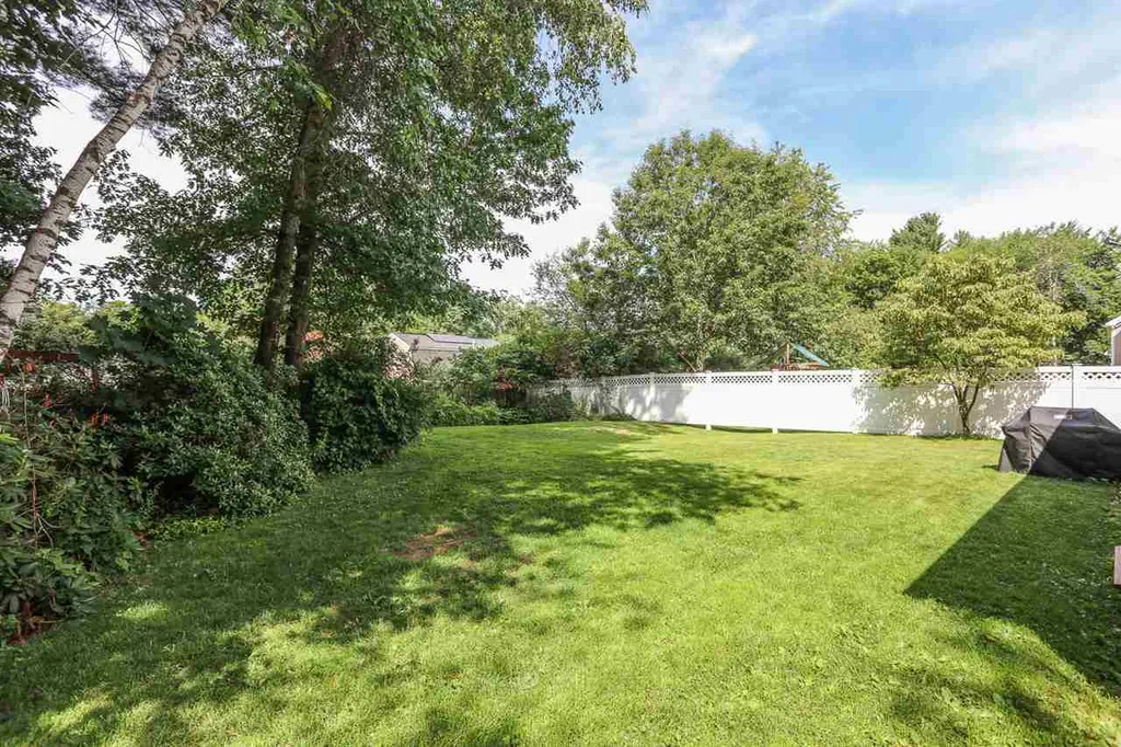9 Bentwood Street Concord NH 03303