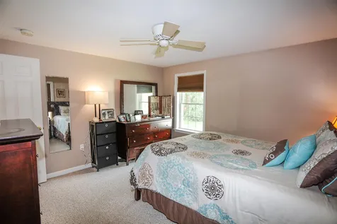 9 Bentwood Street Concord NH 03303