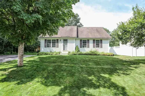 9 Bentwood Street Concord NH 03303