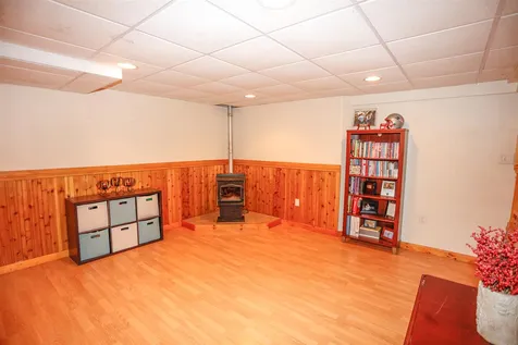 9 Bentwood Street Concord NH 03303